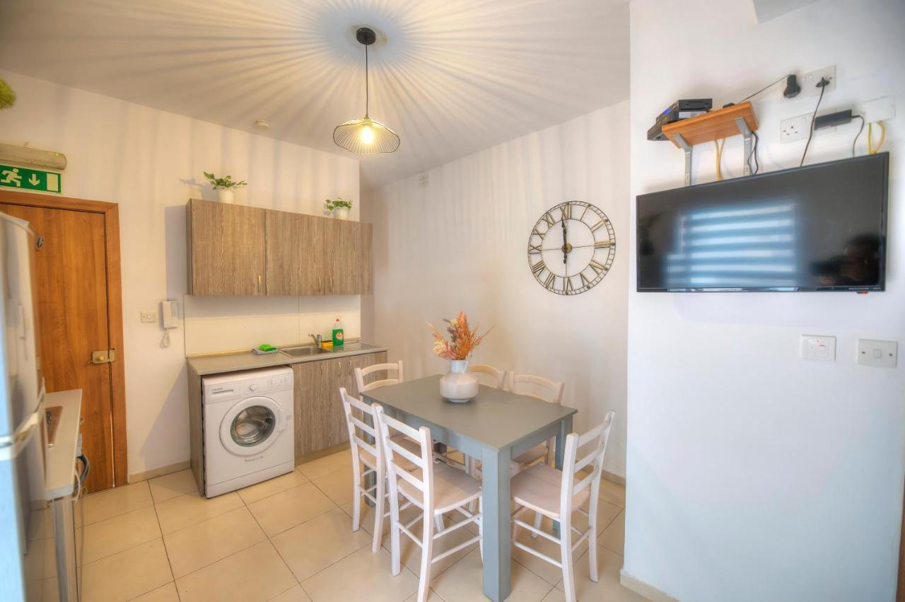 2Bedroom With Large Terrace In Paceville Jpor1-1 Saint Julian's Exterior foto